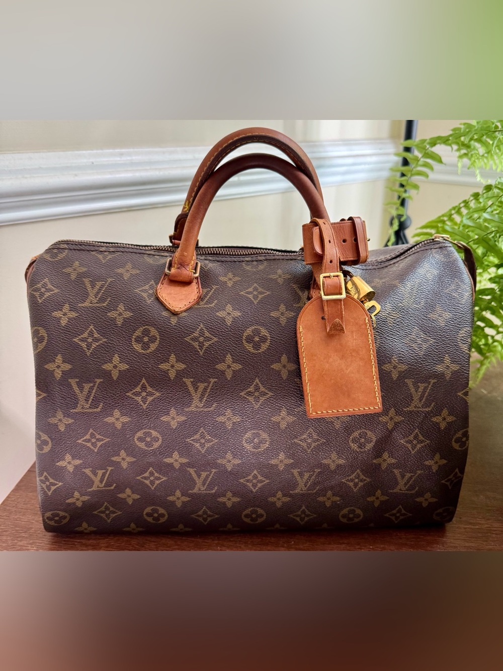 Authentic Vintage 1991 Louis Vuitton Monogram Speedy 35 with COA